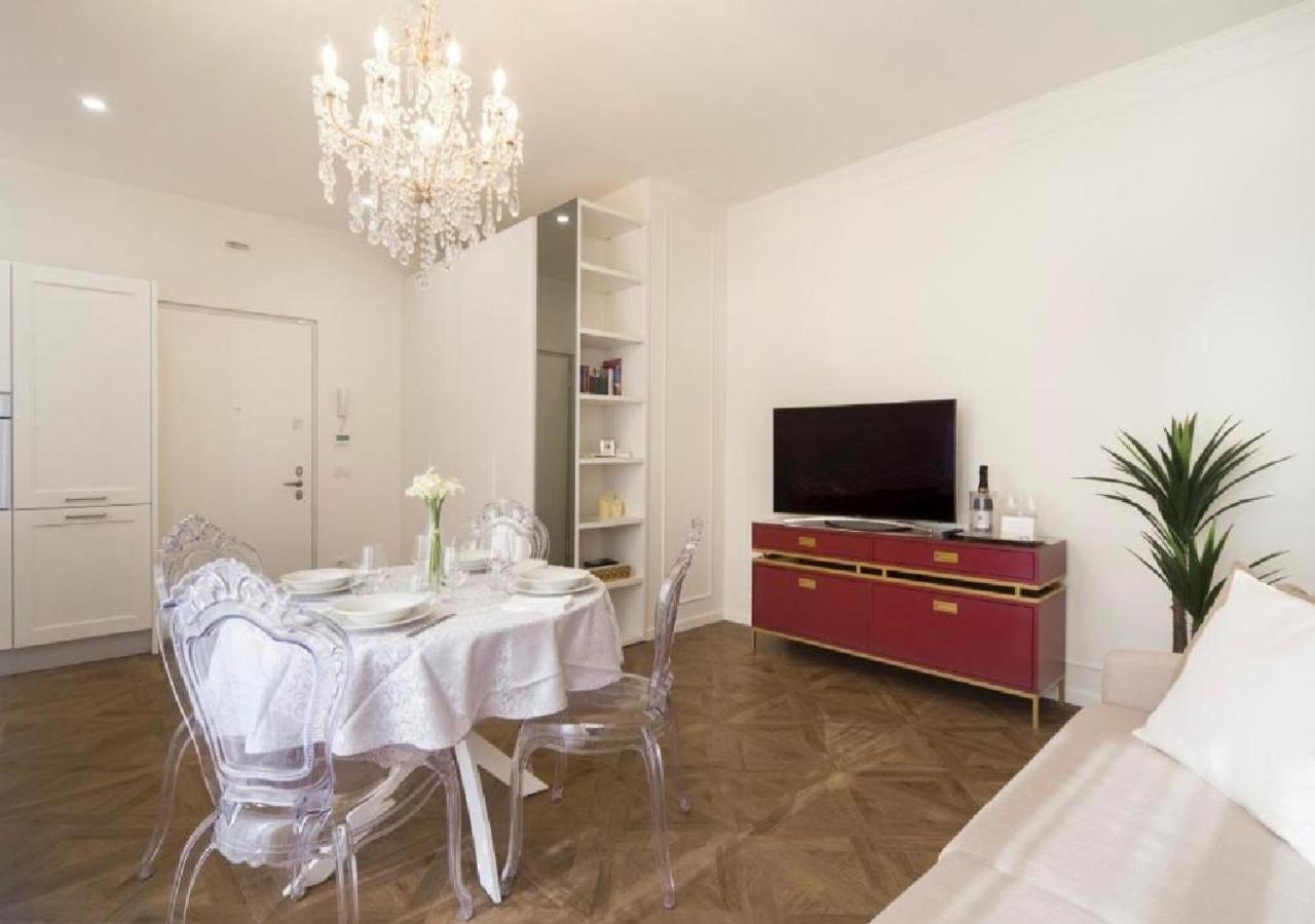 Madonna Montecchi Luxury Suite In Verona Bagian luar foto